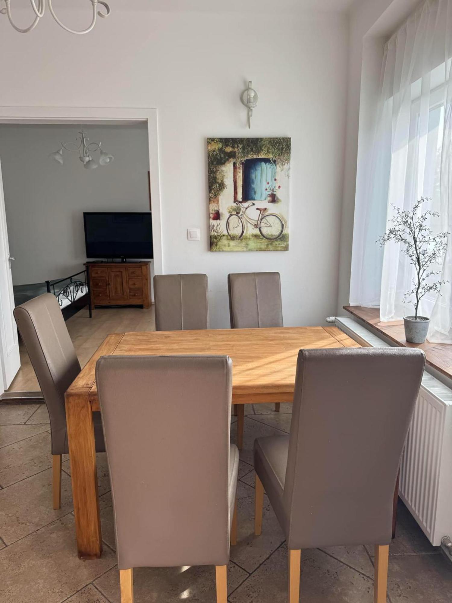 Aparthotel Pelini középső Szentendre Esterno foto